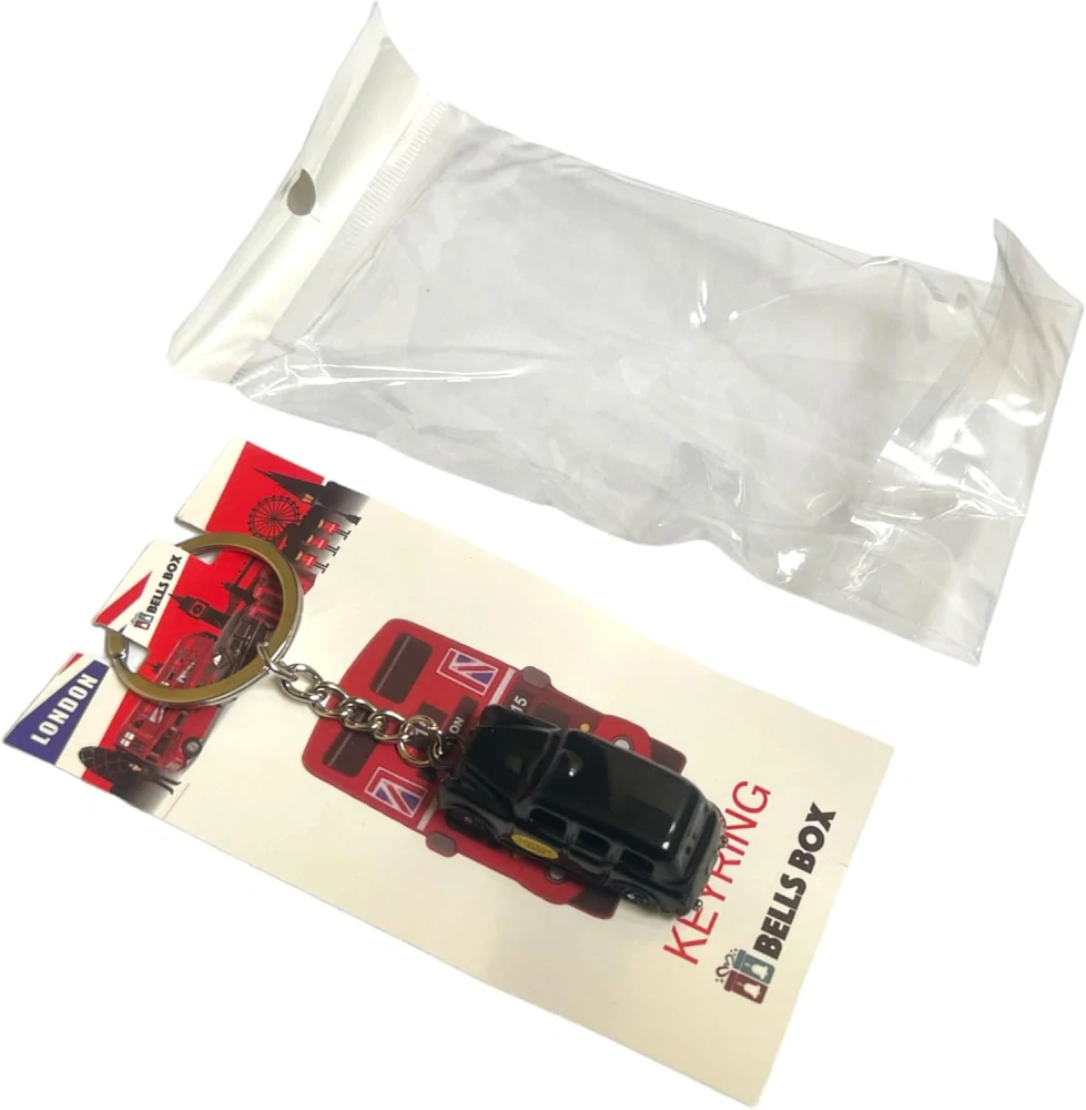 Přívěšek s černým taxi LONDON jako suvenýr klíčenka