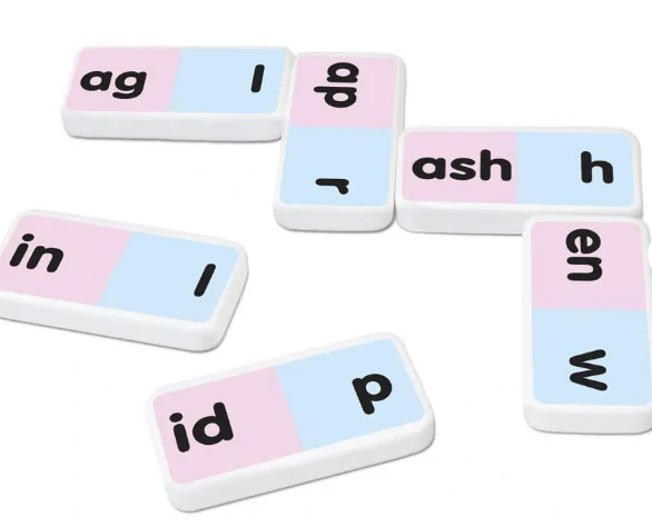 Word Family Dominoes hra tvoření slov v angličtině