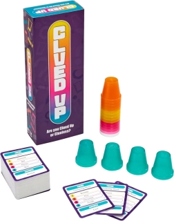 Clued Up zábavná slovní hra pro studenty angličtiny